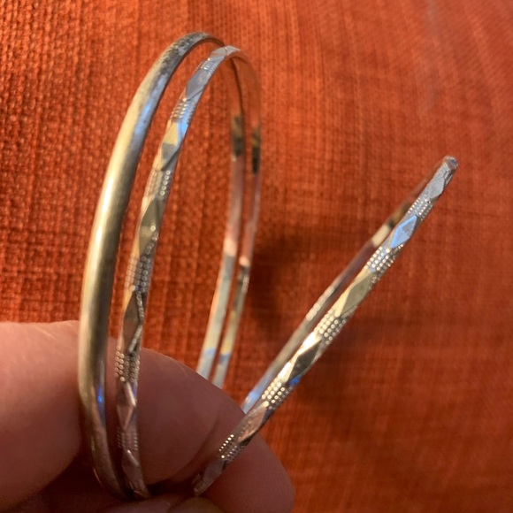 Bangle bracelet set - Picture 4 of 4